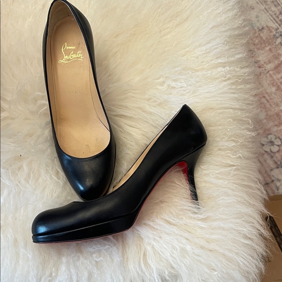 Christian Louboutin Classic Black Heels - Picture 2 of 3